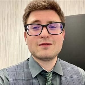 Meet your Posher, Blake